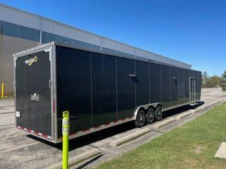 USED Enclosed Trailer For Sale 2022 53' Platinum GN with Large Bathroom ...