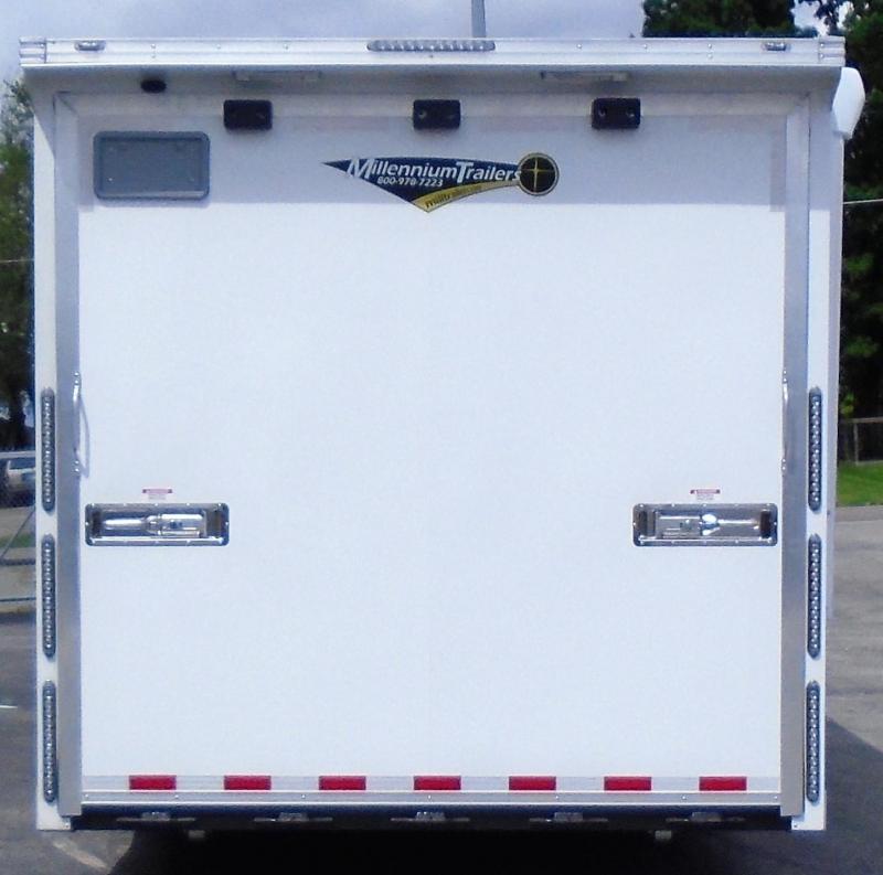 Enclosed Race Car Hauler 2023 32' 3/6k Spread Axles Rear Wing Sony