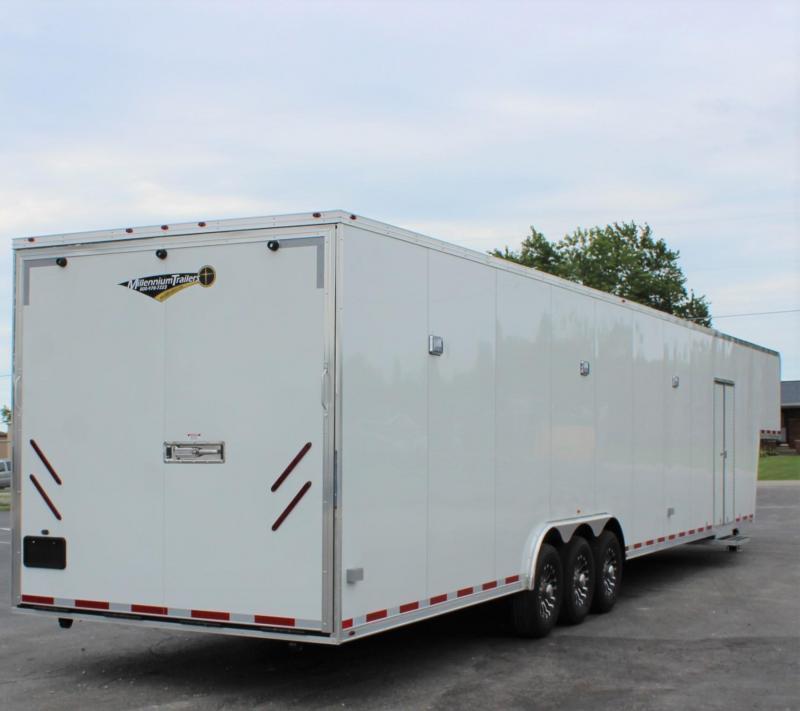 Enclosed Gooseneck Trailer Loaded 2024 48' w/Wide Ramp Door 0068