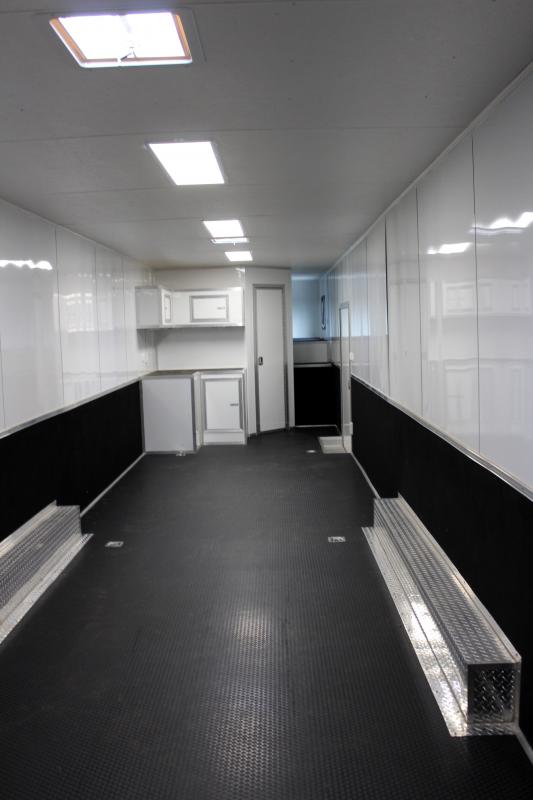 Used Enclosed Trailers For Sale 2019 48' Gooseneck w/Lrg. Bathroom