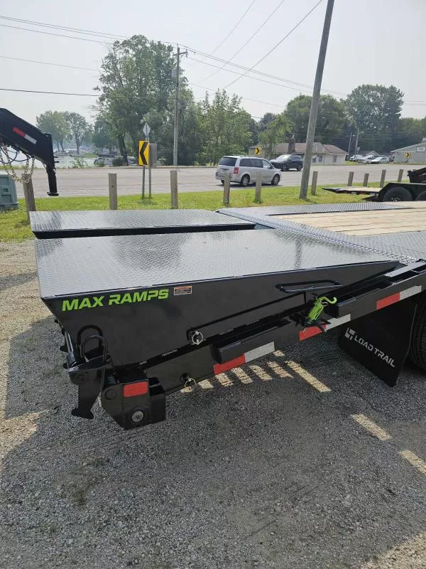 new Equipment / Flatbed Trailers Load Trail  for sale, in Elkhart, IN Thumbnail 6