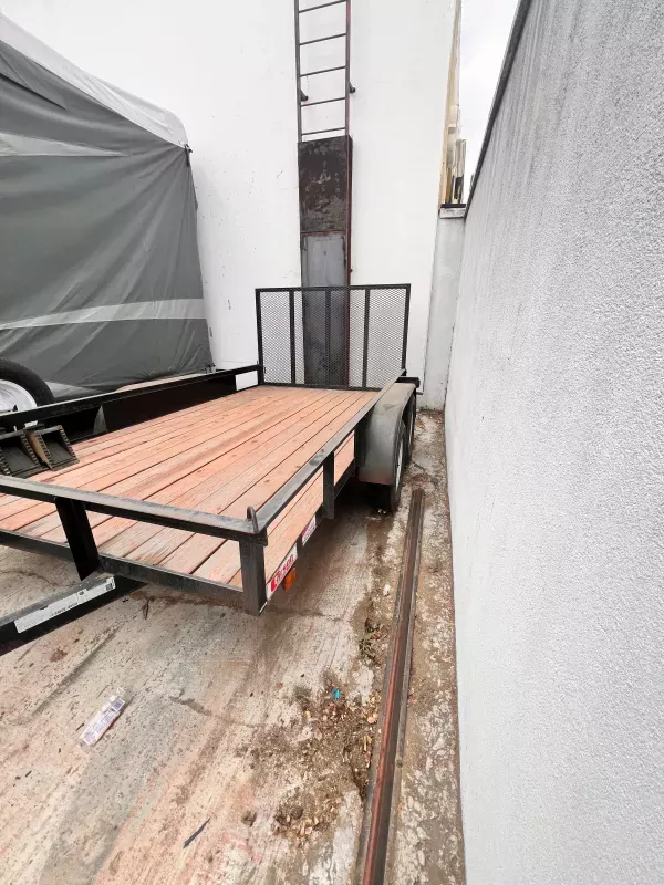 Flatbed Trailer SU122