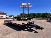 2027 PJ Trailers F8222 