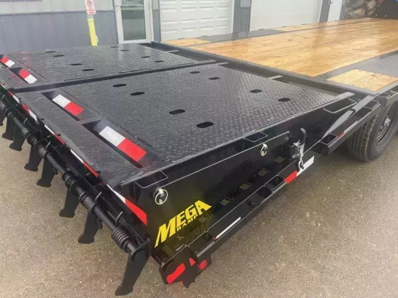 new Equipment / Flatbed Trailers Big Tex Trailers  for sale, in Somerset, WI Thumbnail 5