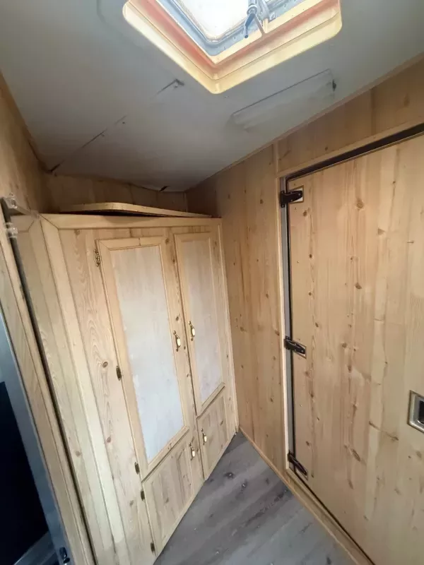 used Horse Trailers Sundowner Trailers  for sale, in Jackson, TN Thumbnail 11