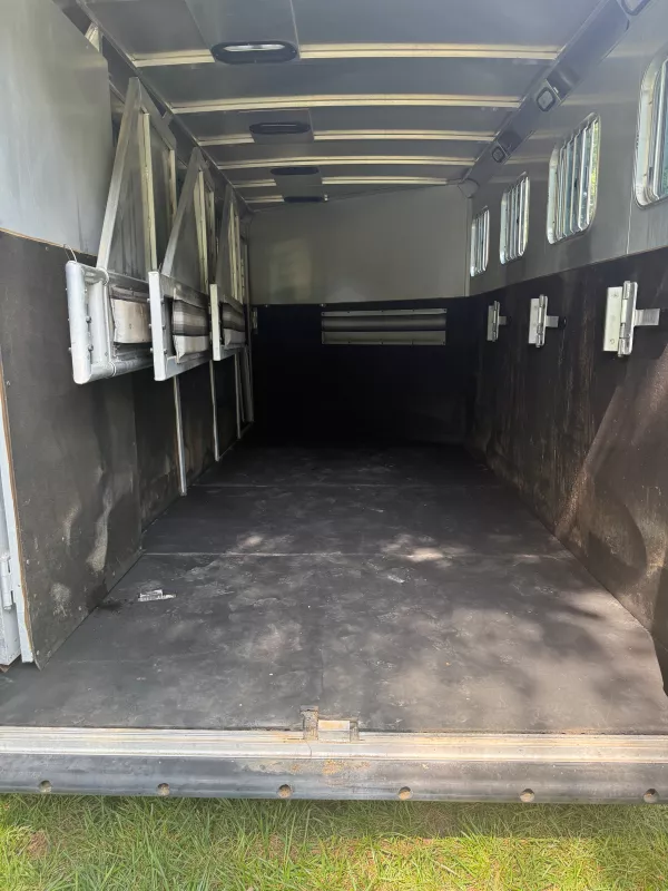 used Horse Trailers Sooner  for sale, in Silver Lake, KS Thumbnail 7