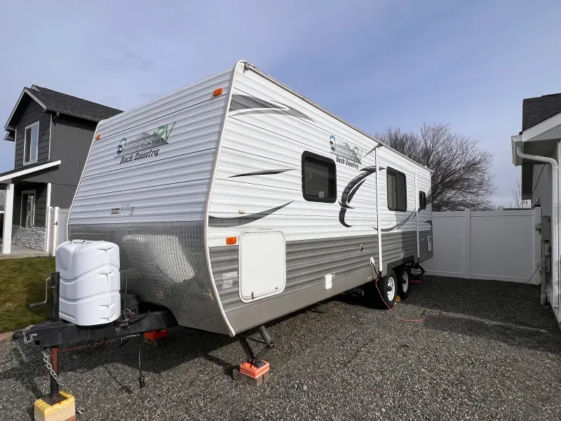 used Travel Trailers Outdoors RV Manufacturing Back Country Series for sale, in Yakima, WA Thumbnail 2