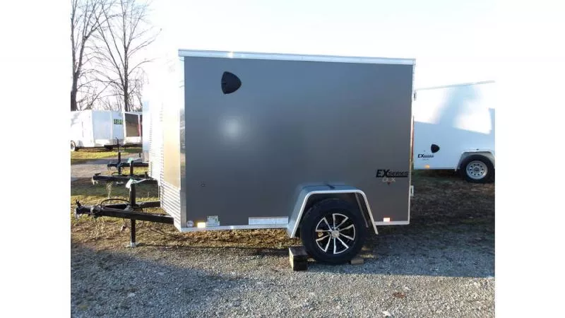 2025 Cargo Express 5 ft x 8 ft EX-DLX enclosed trailer KE6008STSV-030