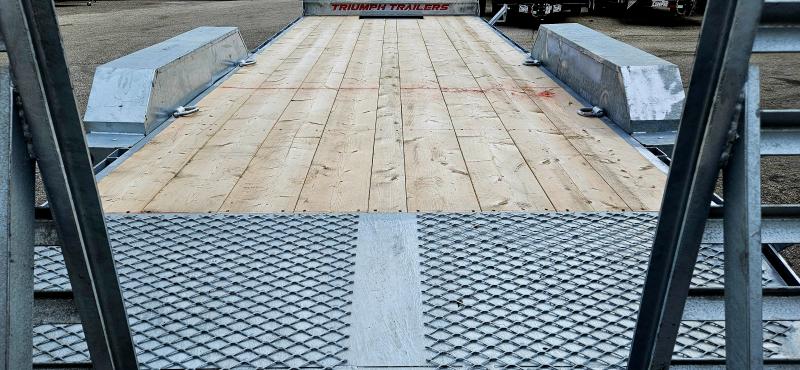 new Equipment / Flatbed Trailers Triumph Trailers  for sale, in Sanford, MI Thumbnail 8