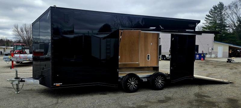 8 X 18 CAR HAULER ENCLOSED 5200# AXLES REMOVABLE FENDER ESCAPE DOOR 2025 LIGHTNING