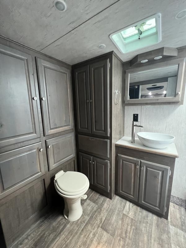 2022 Sundowner Trailers 8.5x20 Aluminum Destination Trailer | CM Truck