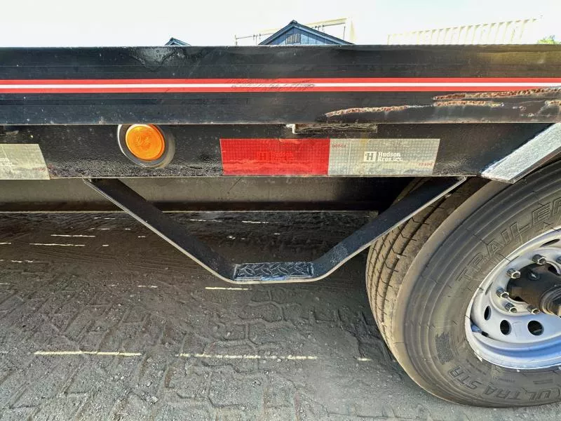 used Equipment / Flatbed Trailers Hudson Brothers  for sale, in Chichester, NH Thumbnail 11