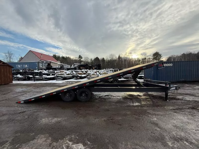 new Equipment / Flatbed Trailers Lamar Trailers  for sale, in Chichester, NH Thumbnail 18