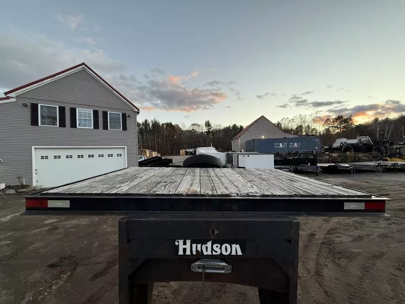 used Equipment / Flatbed Trailers Hudson Brothers  for sale, in Chichester, NH Thumbnail 12