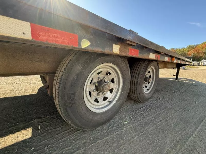 used Equipment / Flatbed Trailers PJ Trailers  for sale, in Chichester, NH Thumbnail 9