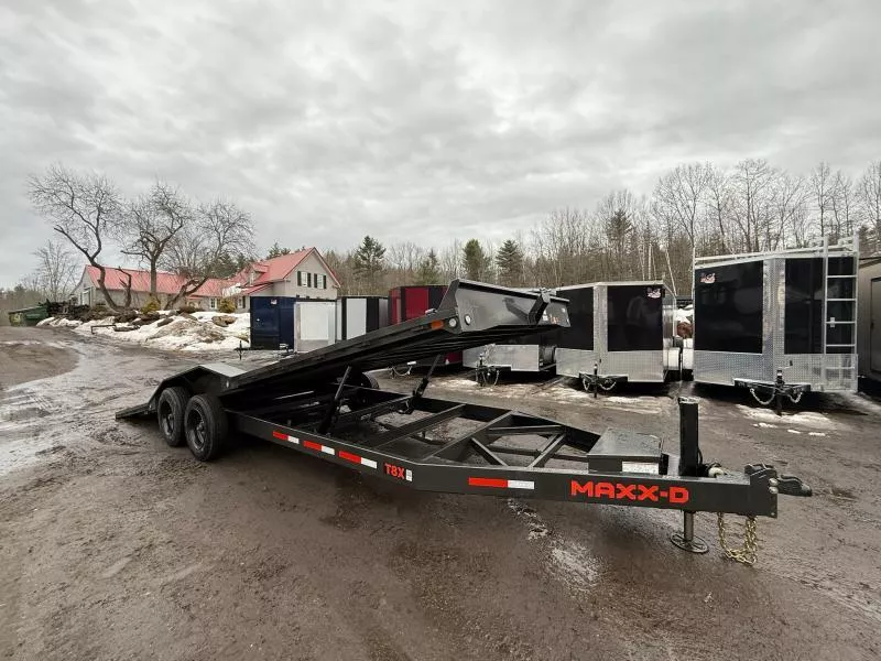 2025 MAXX-D 102X24 16K POWER TILT  Equipment Trailer W/ DRIVER OVER FENDERS 