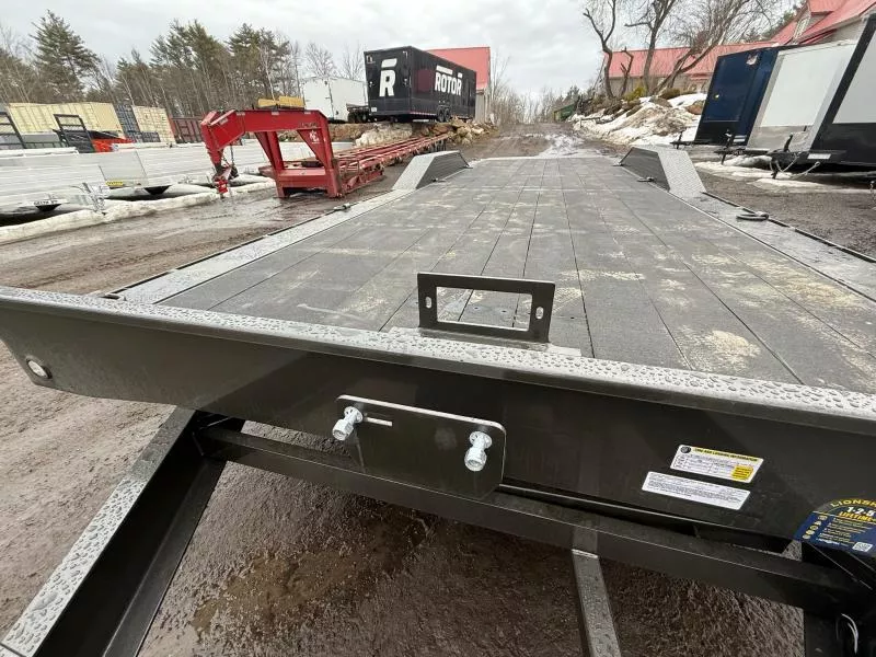 new Equipment / Flatbed Trailers MAXX-D  for sale, in Chichester, NH Thumbnail 9