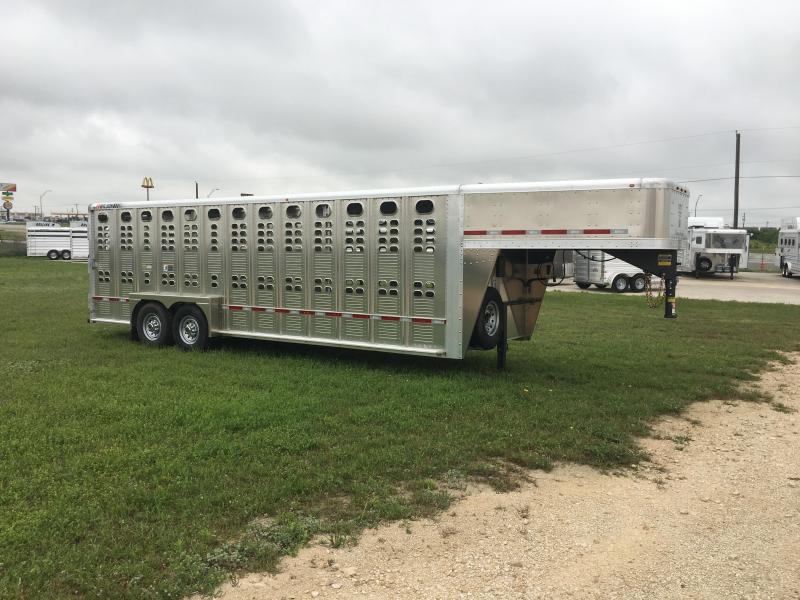 2021 Wilson Trailer Company 24 ft Livestock Trailer 2021 Wilson Trailer Company 24 ft Livestock Trailer