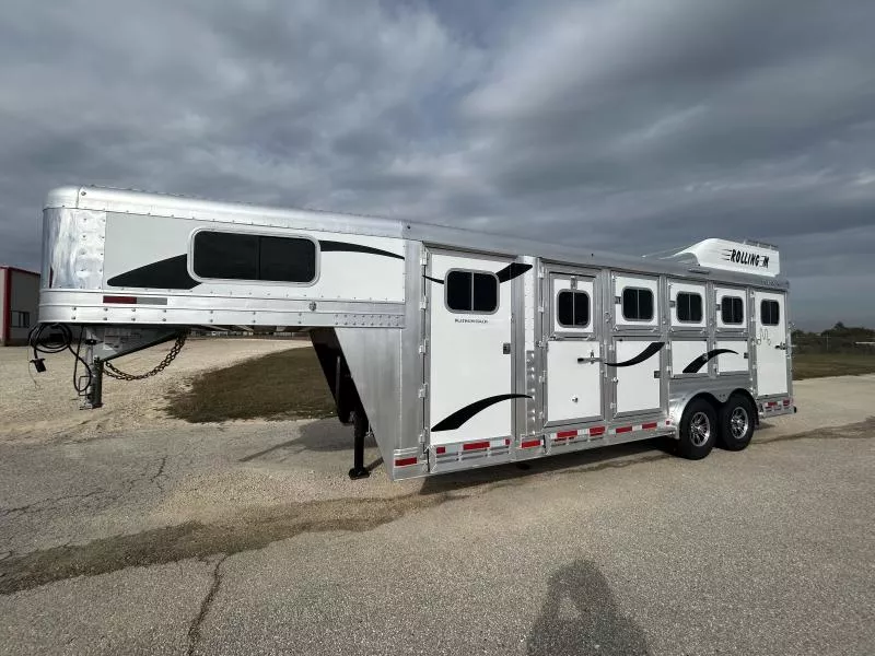 2026 Platinum Coach 4H GN Horse Trailer