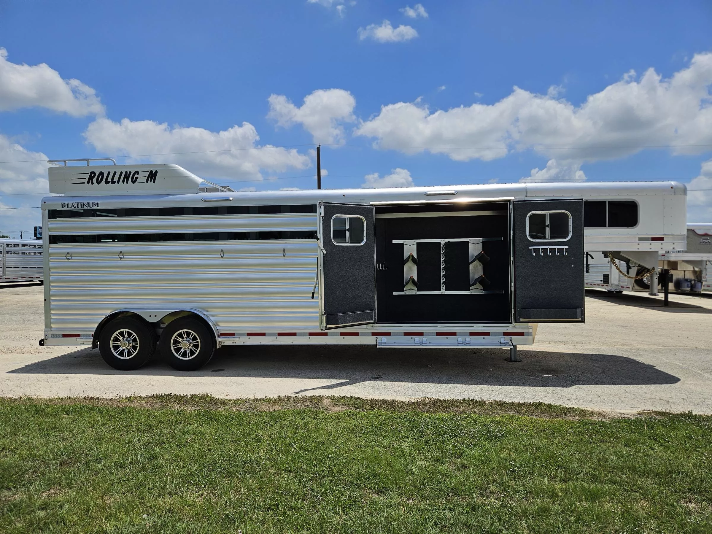 new Horse Trailers Platinum Coach Other for sale, in Jarrell, TX Thumbnail 3