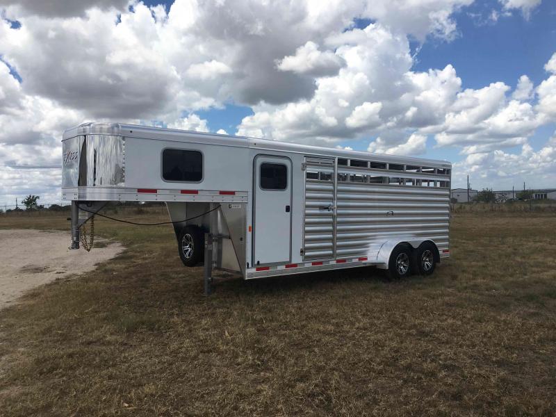 2021 Exiss Trailers Express STC 6820 Livestock Trailer 2021 Exiss Trailers Express STC 6820 Livestock Trailer