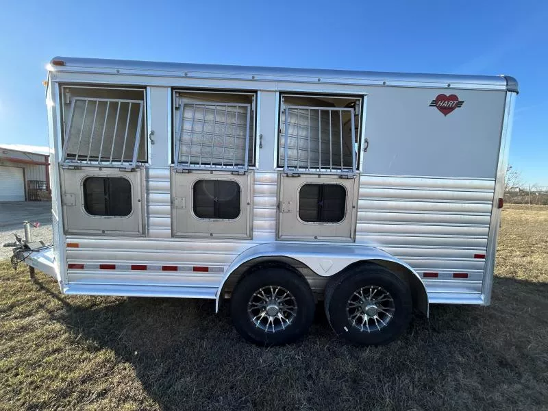 used Horse Trailers Hart Trailers  for sale, in Jarrell, TX Thumbnail 2