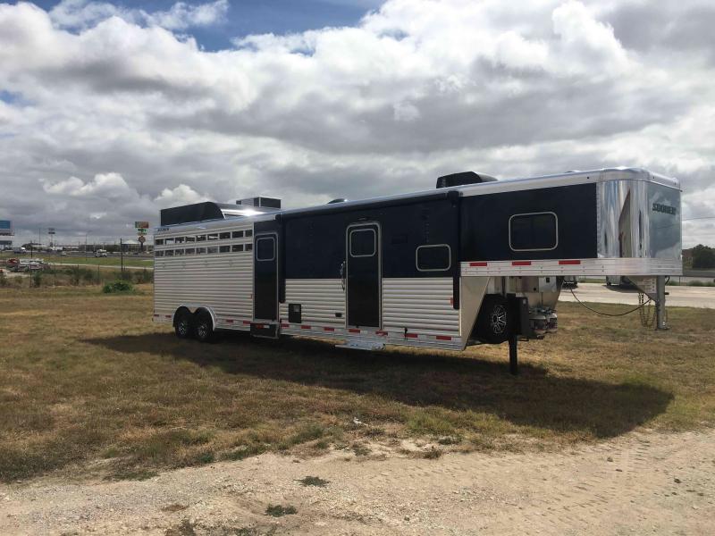 2021 Sooner Ranch 8032 Stock Combo 10.4 ft Short Wall Livestock Trailer 2021 Sooner Ranch 8032 Stock Combo 10.4 ft Short Wall Livestock Trailer