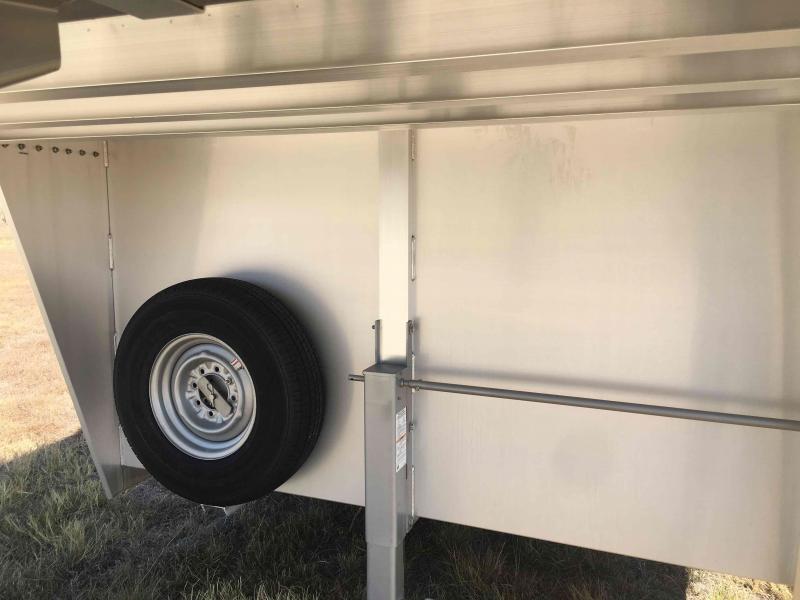 new Stock / Stock Combo Trailers Platinum Coach  for sale, in Jarrell, TX Thumbnail 2
