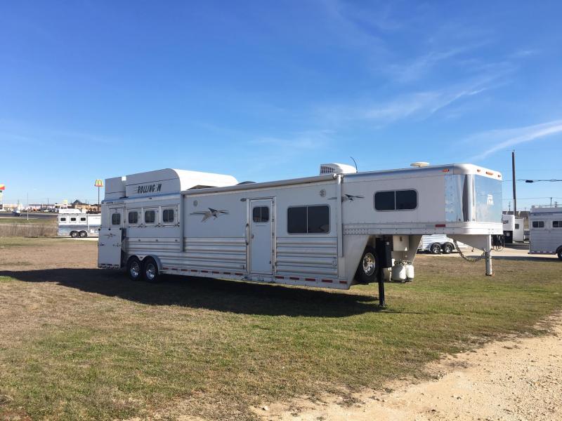 2017 Platinum Coach 4 Horse Side Load 15 ft Short Wall Bunk Beds Horse Trailer 2017 Platinum Coach 4 Horse Side Load 15 ft Short Wall Bunk Beds Horse Trailer