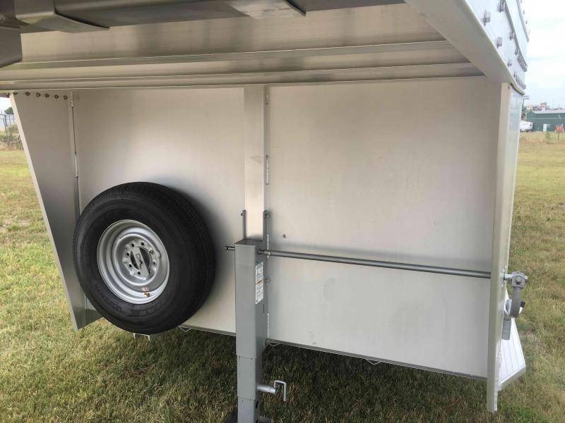 new Horse Trailers Platinum Coach  for sale, in Jarrell, TX Thumbnail 2