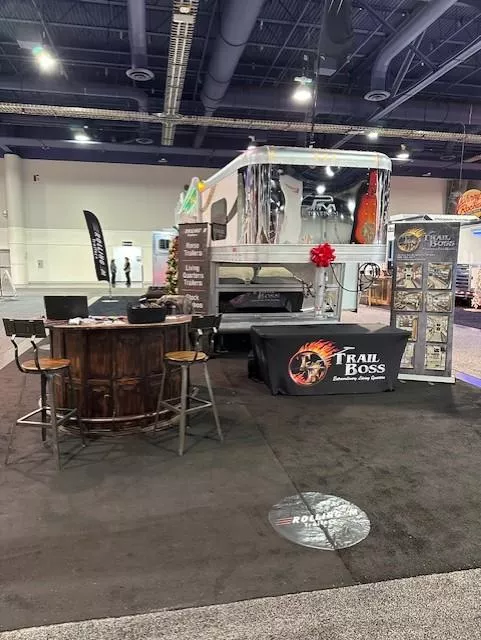 new Horse Trailers Platinum Coach  for sale, in Jarrell, TX Thumbnail 3