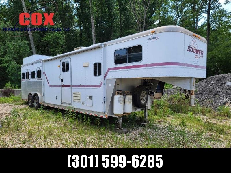 1998 Sooner 4-h lq slide out Horse Trailer 1998 Sooner 4-h lq slide out Horse Trailer
