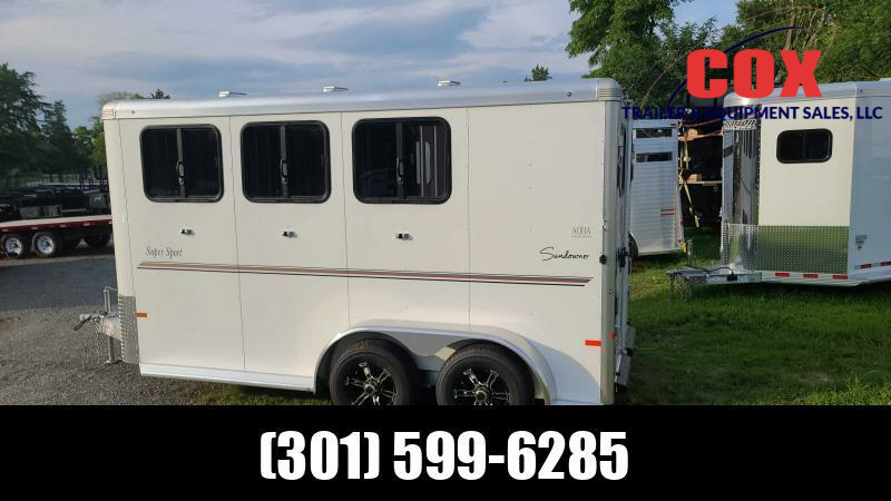 2023 Sundowner Trailers 3-Horse Bp 7'Height Horse Trailer 2023 Sundowner Trailers 3-Horse Bp 7'Height Horse Trailer