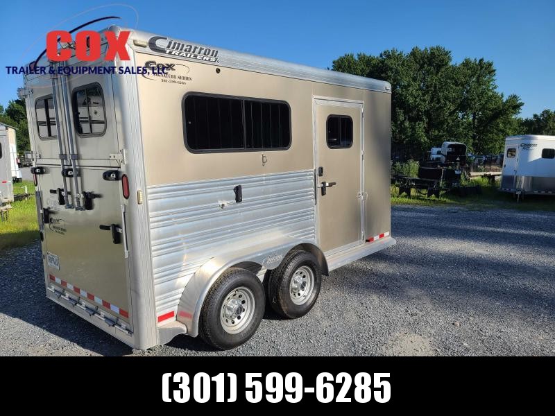 2015 Cox Signature Series 2-H SIGNATURE WARM BLOOD BP Horse Trailer 2015 Cox Signature Series 2-H SIGNATURE WARM BLOOD BP Horse Trailer
