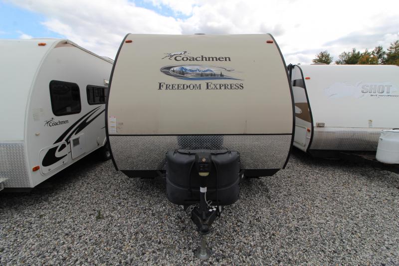 2015 Coachmen Freedom Express 192RBS Travel Trailer 2015 Coachmen Freedom Express 192RBS Travel Trailer