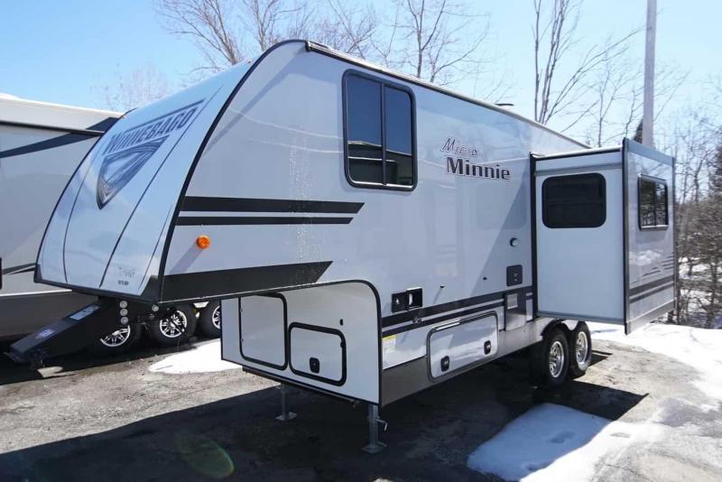 2020 Winnebago Micro Minnie 2405 RL Fifth Wheel Campers 2020 Winnebago Micro Minnie 2405 RL Fifth Wheel Campers