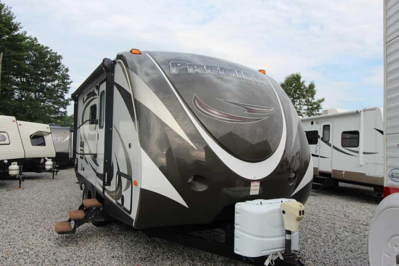 2015 Keystone RV Bullet 19 FBPR Travel Trailer 2015 Keystone RV Bullet 19 FBPR Travel Trailer