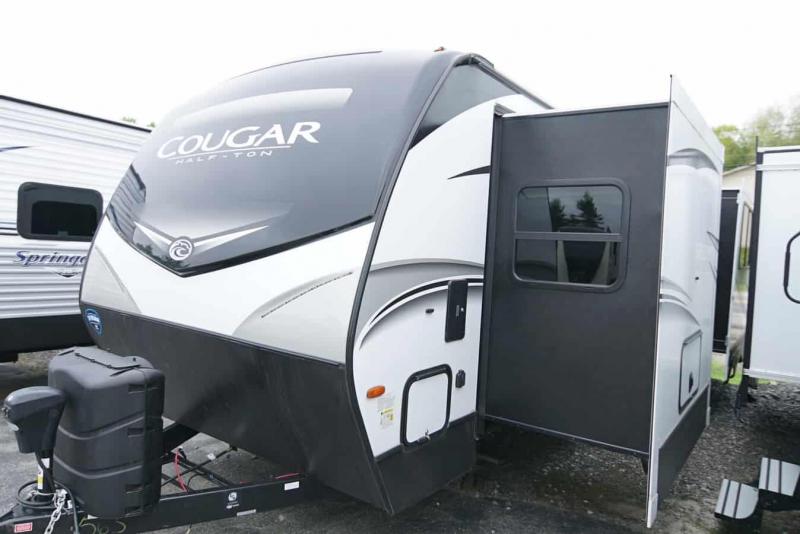 2020 Keystone RV Cougar Half-Ton 30 RKD Travel Trailer 2020 Keystone RV Cougar Half-Ton 30 RKD Travel Trailer