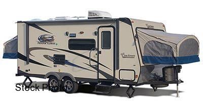 2015 Coachmen Freedom Express 22 DSX Expandable Camper Trailer 2015 Coachmen Freedom Express 22 DSX Expandable Camper Trailer