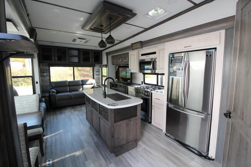 2021 Alliance RV Paradigm 370 FB Fifth Wheel Campers