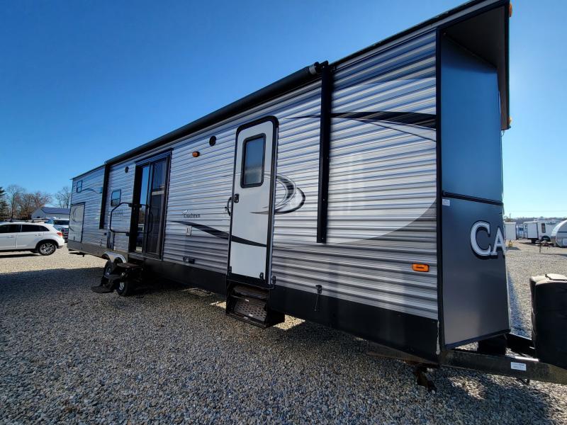 2017 Coachmen Catalina Destination 40BHTS 2017 Coachmen Catalina Destination 40BHTS