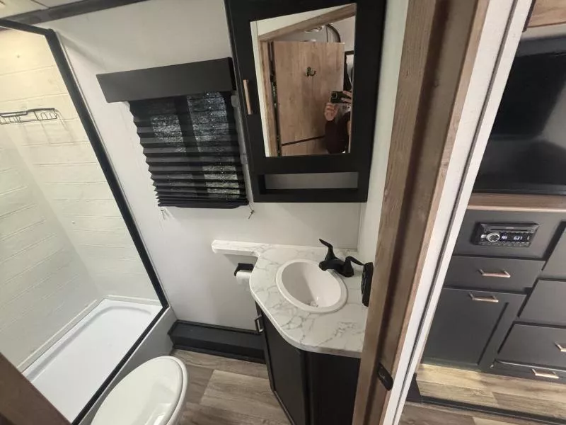 used Travel Trailers Keystone RV  for sale, in Newfield, NJ Thumbnail 22