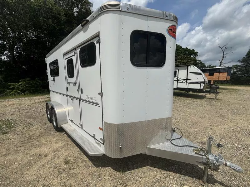 2020 Sundowner Charter 2 Horse w/dr room