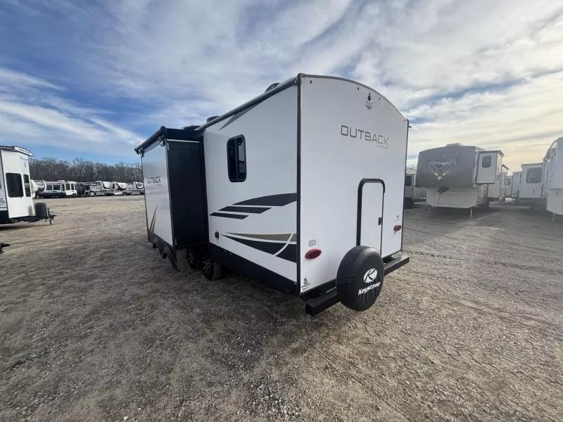 used Travel Trailers Keystone RV  for sale, in Newfield, NJ Thumbnail 5