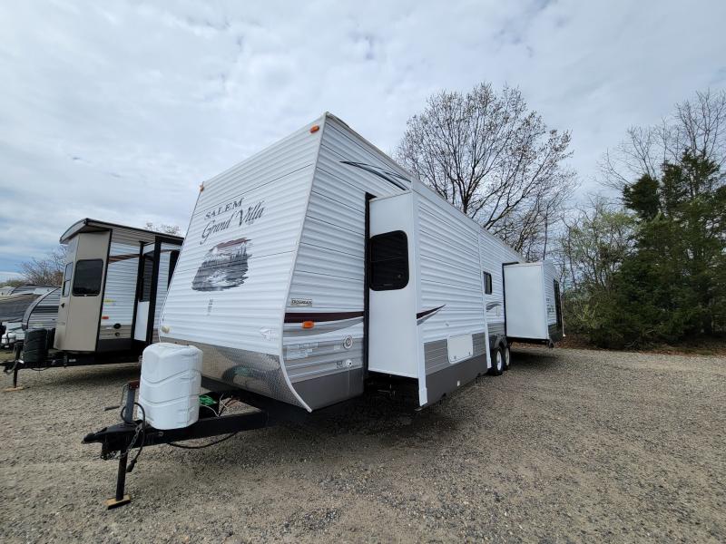 2014 Forest River Salem Grand Villa 408REDS 2014 Forest River Salem Grand Villa 408REDS