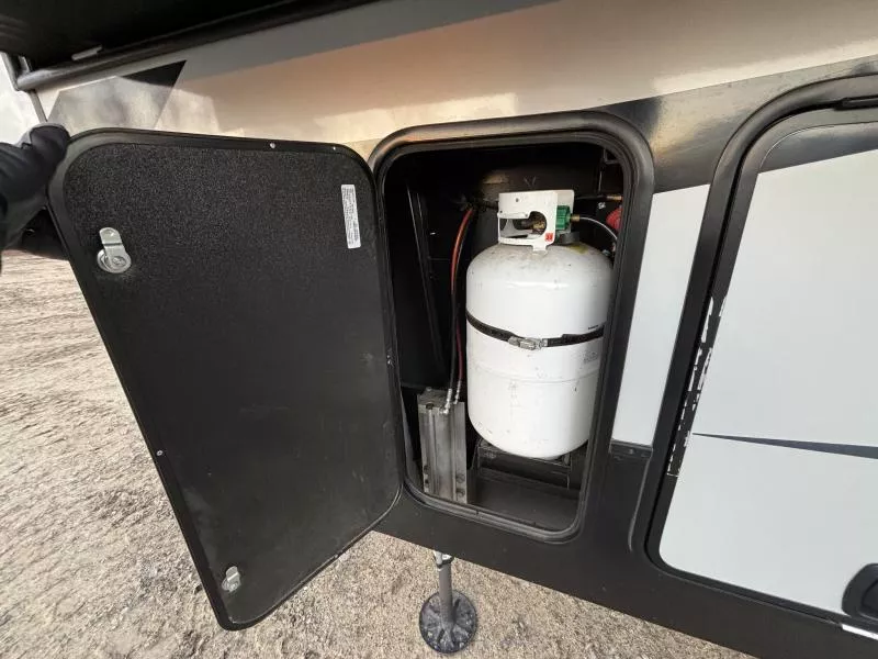 used Travel Trailers Heartland RV  for sale, in Newfield, NJ Thumbnail 12