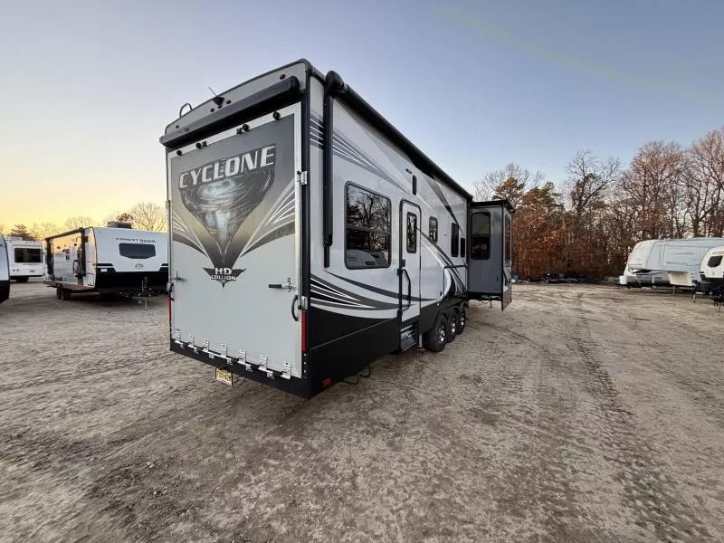 used Travel Trailers Heartland RV  for sale, in Newfield, NJ Thumbnail 7