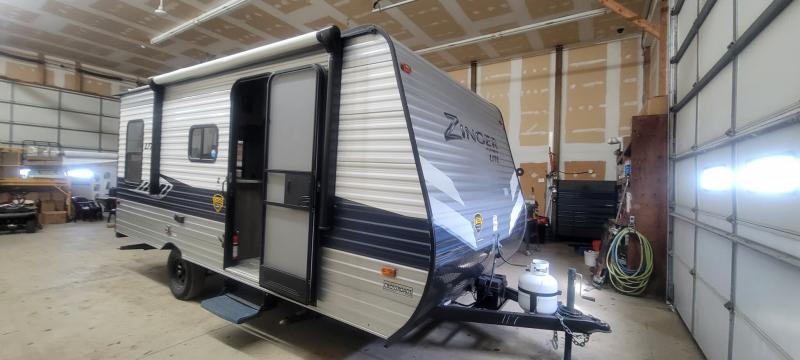 2021 CrossRoads Zinger Lite ZR18RD 2021 CrossRoads Zinger Lite ZR18RD