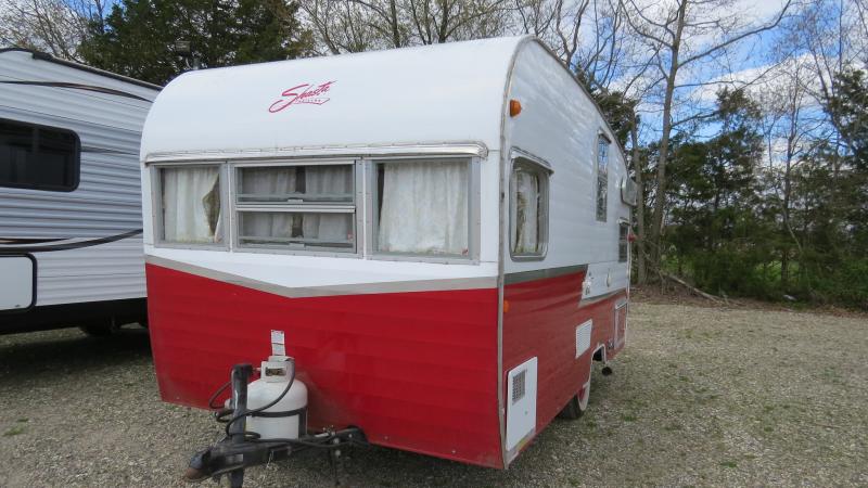 2016 Shasta Airflyte M16 2016 Shasta Airflyte M16