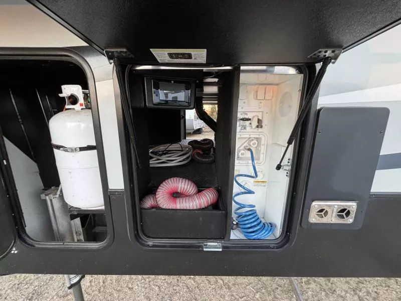 used Travel Trailers Heartland RV  for sale, in Newfield, NJ Thumbnail 14